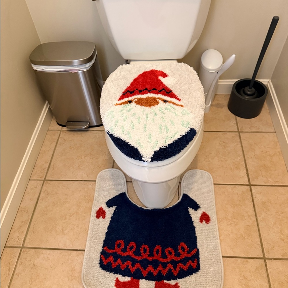 Threshold Santa Bath Mat Set - Red, White, Blue holiday